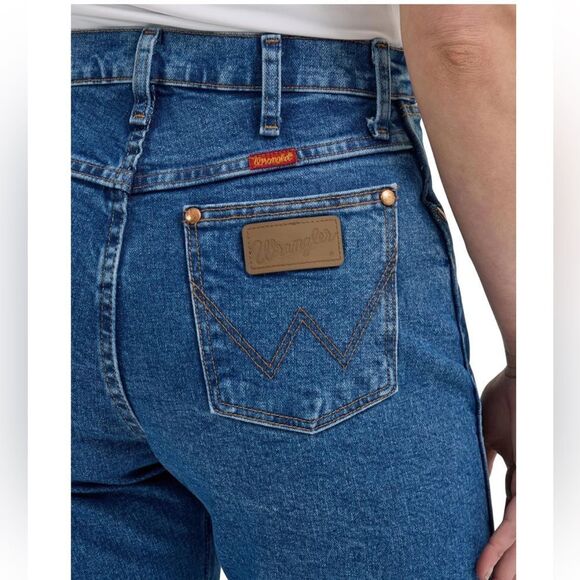 Wrangler Women's Cowboy Cut High Rise Slim Fit Tapered Leg Jeans NEW SZ 0 X 30 - Picture 4 of 7
